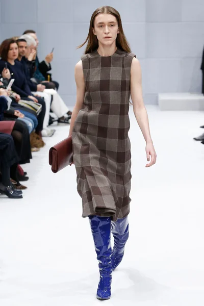 Look 39